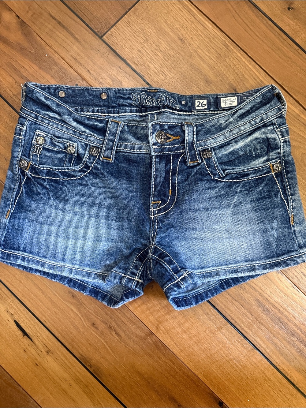 Miss Me Low-Rise Denim Shorts with Butterflies Sz 26